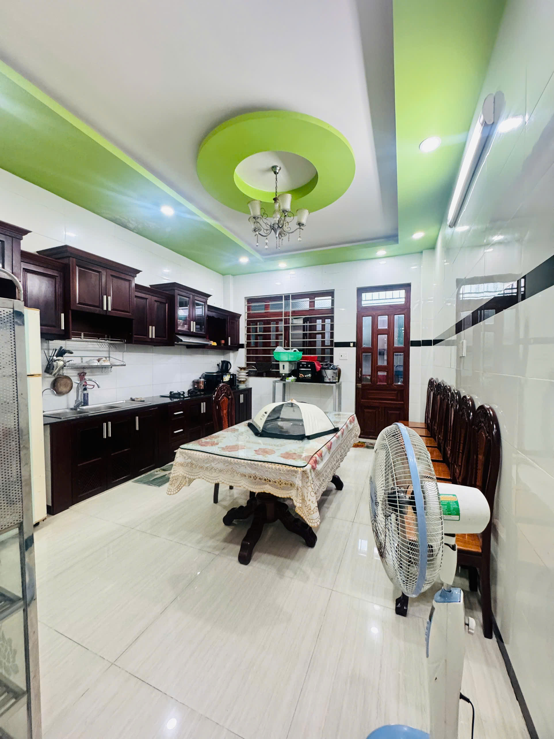 BÁN NHÀ 4 TẦNG - KDC BÌNH HƯNG BÌNH CHÁNH - VỊ TRÍ KINH DOANH - 96M2 - GIÁ 12.9 TỶ - Ảnh 2